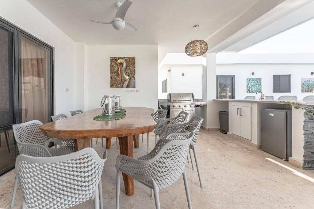 Instyle Residences at Casa Linda Villas, view 14